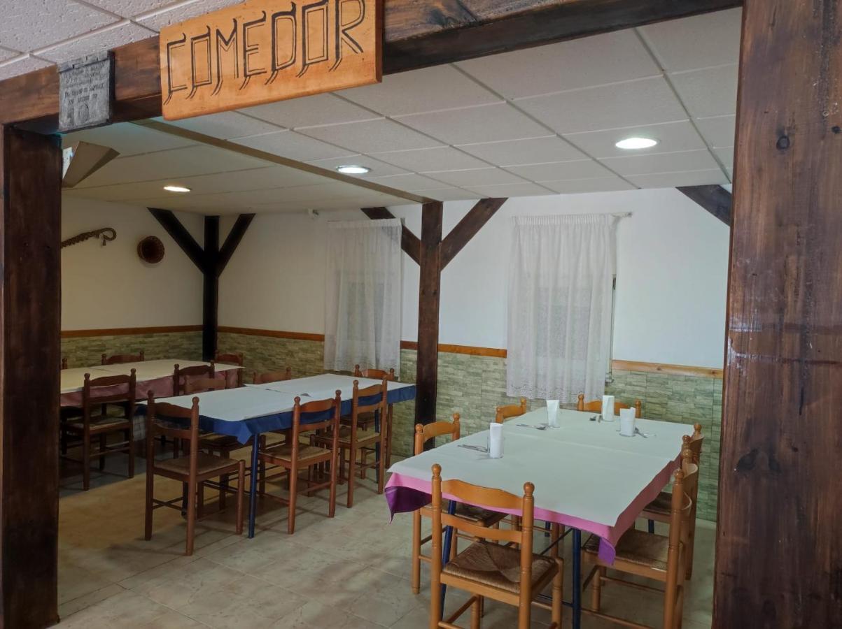 Albergue Santa Ana San Martín del Camino Exteriér fotografie