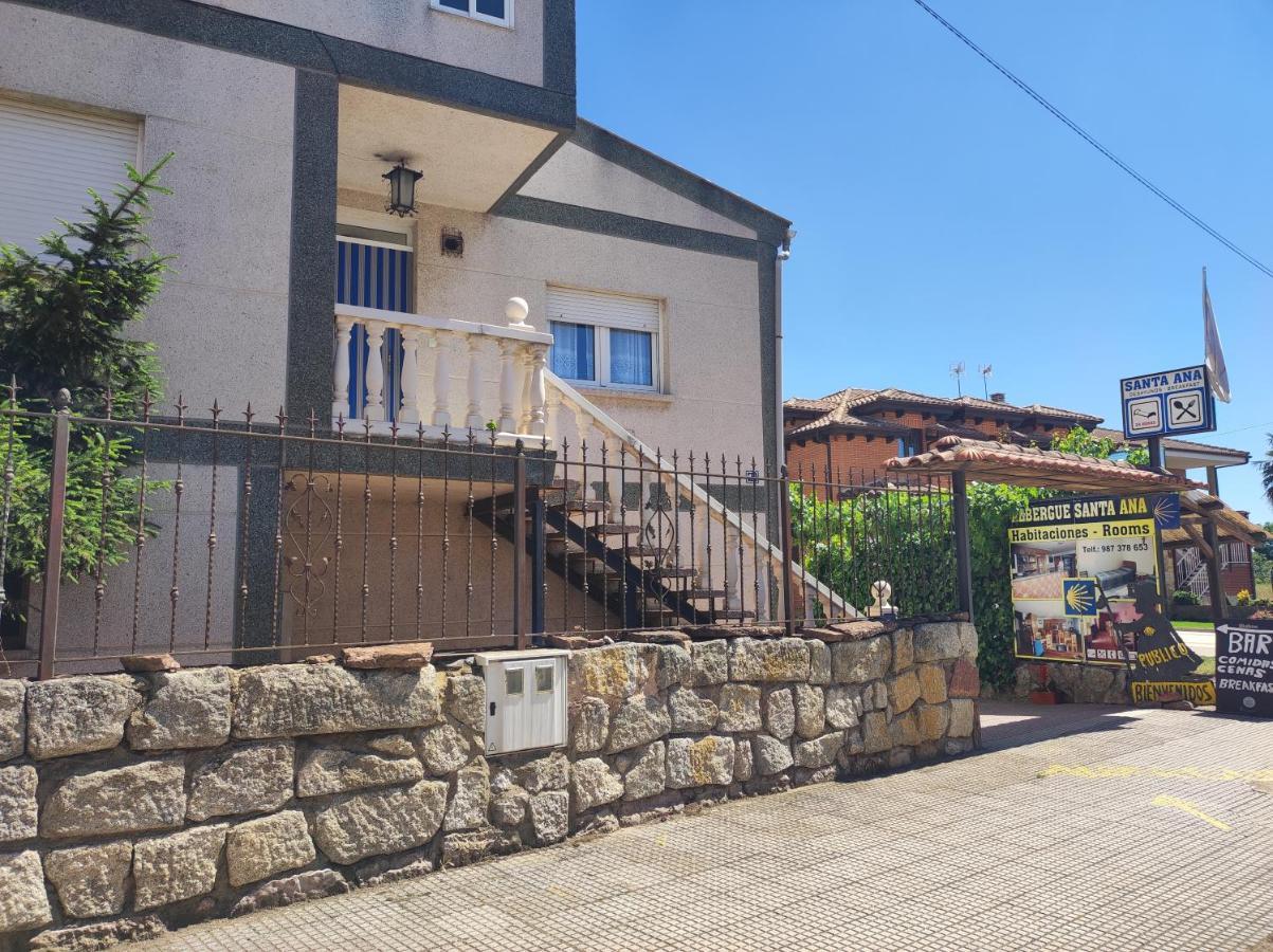 Albergue Santa Ana San Martín del Camino Exteriér fotografie